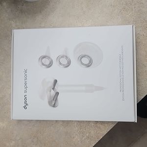 Dyson supersonic wall mount and accessories holder